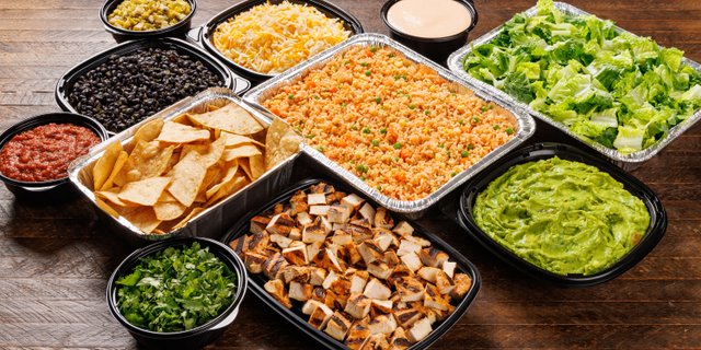 Build-Your-Own Blackened Chicken Meal