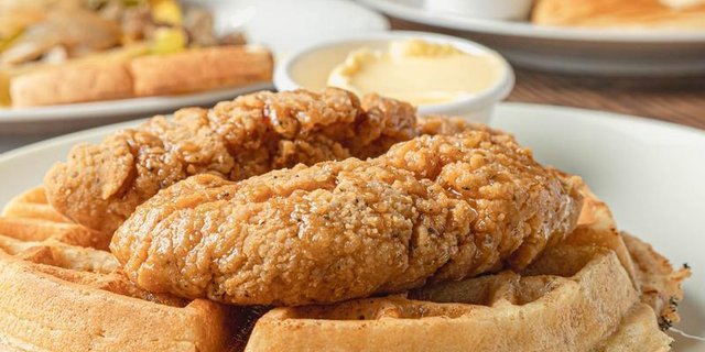 Chicken & Waffle