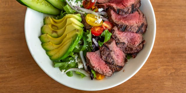 Washington Avenue Steak Salad
