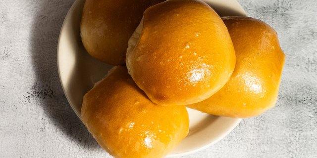 Dozen Rolls