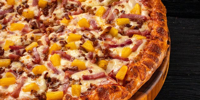 Hawaiian Pizza