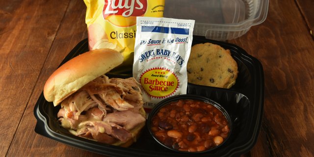 Alabama Pulled Chicken Sandwich Boxed Lunch