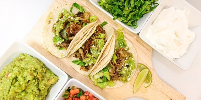 Carnitas Taco Box