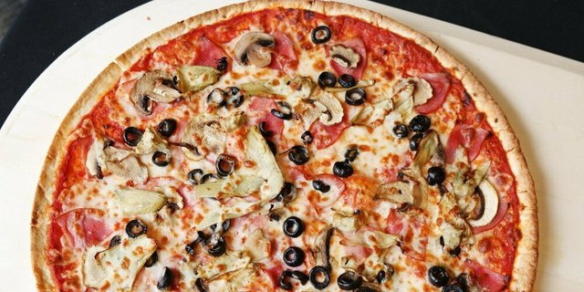 Capricciosa Pizza