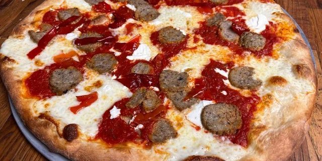Guiseppe's Goodfella Pizza