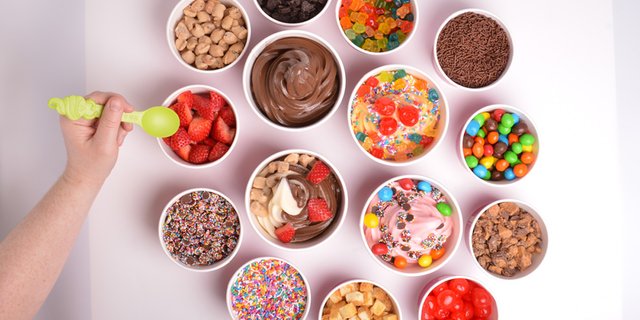 50 Cup & Topping Package