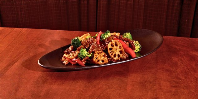 Sesame Beef w/ Lotus Root