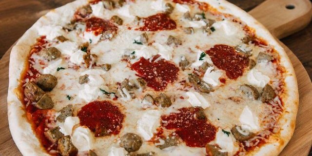 Meatball Parmesan Pizza