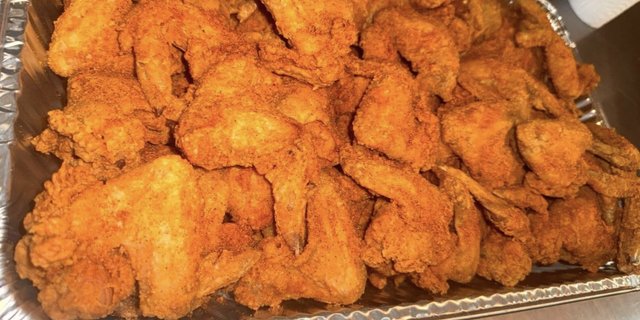 Whole Fried Chicken Wings Tray