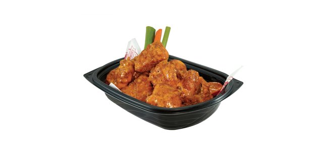 Deluxe Wings Boxed Lunch