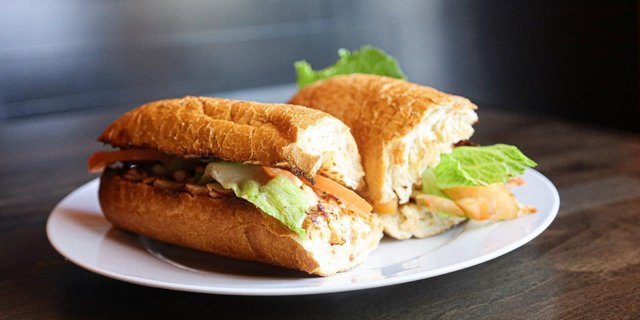 Grilled Chicken Sub