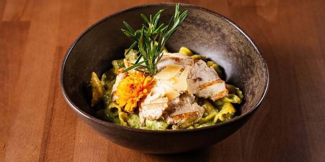 Tortellini Pesto