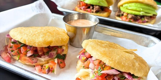 2-Arepas Plate