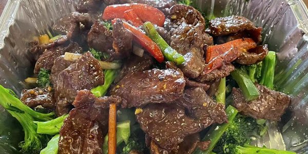 Broccoli Beef Party Tray