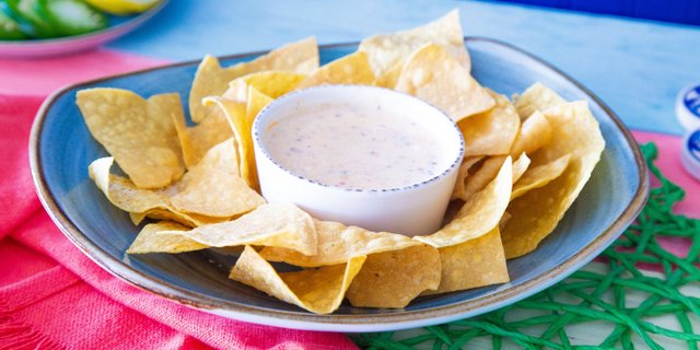 Chips & Queso