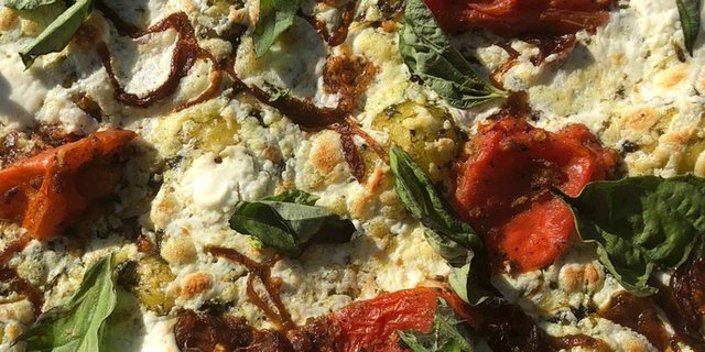 Gluten-Free Pesto Pizza