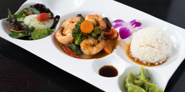 Bangkok Shrimp Bento Box