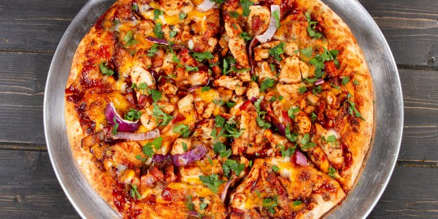 BBQ Chicken & Bacon Pizza
