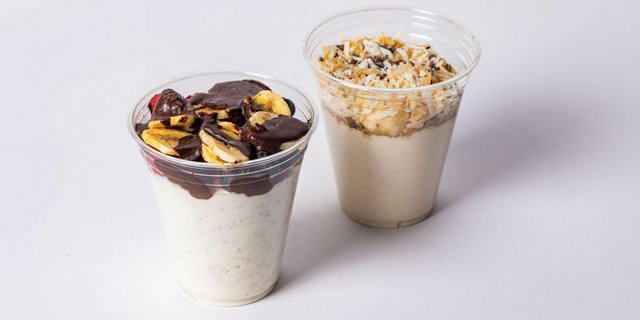Overnight Oat Cups