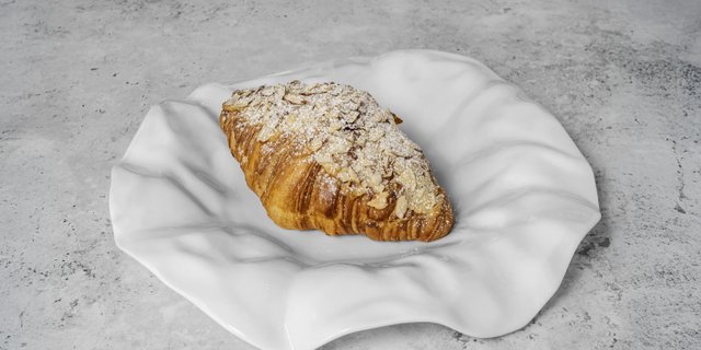 Almond Croissant