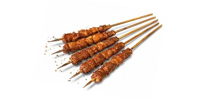 Charcoal-Grilled Lamb Skewers (5 Pcs)