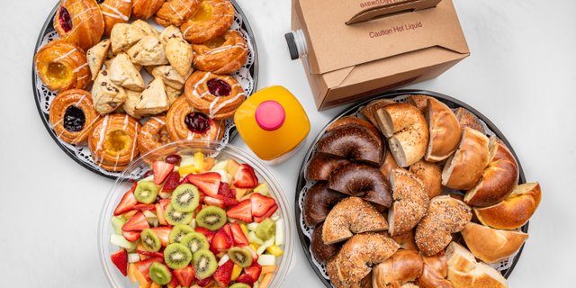 Continental Breakfast Deluxe
