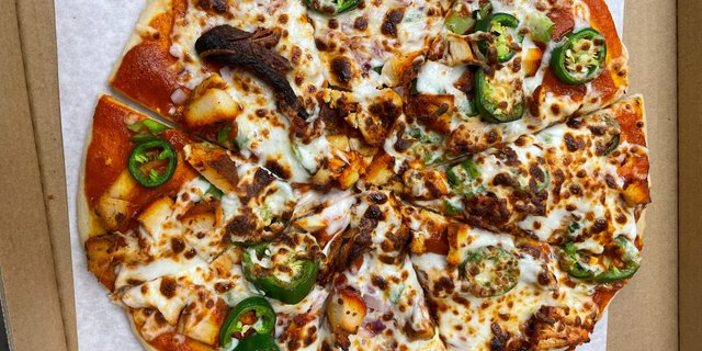 Chicken Vindaloo Pizza