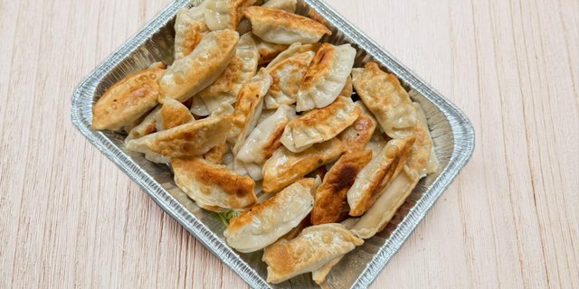 Chicken Pot Sticker Party Tray