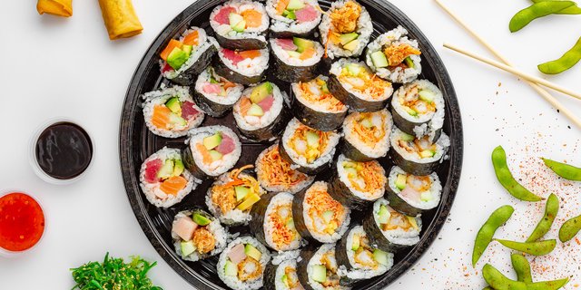 Three Roll Party Package