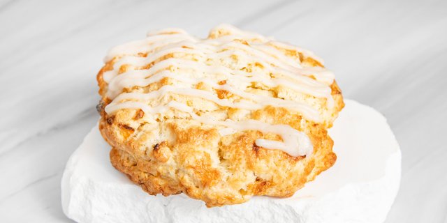 Peach Vanilla Scone
