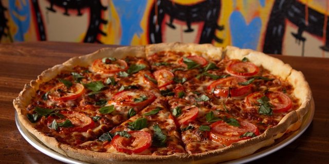 Gluten-Free Margherita Pizza